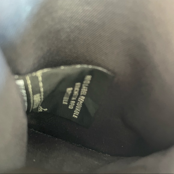 Fendi Card Holder - Picture 5 of 6